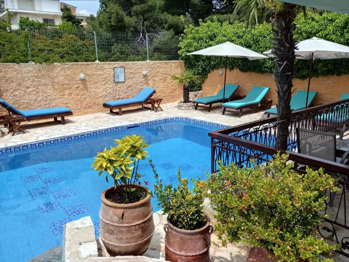 Xenonas Κithαiron Hotel Vília Eksteriør billede